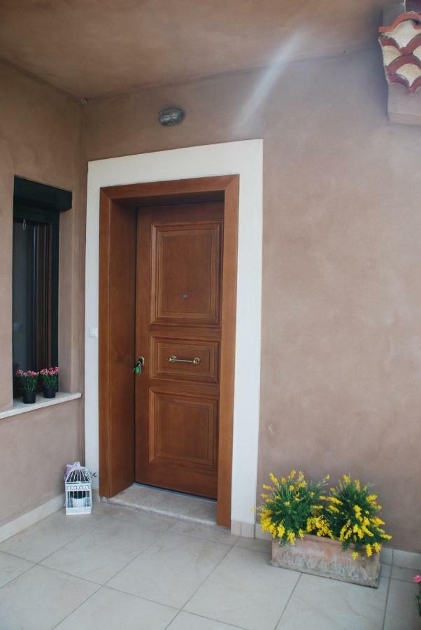 Olive Tree Cottage Néa Péramos Extérieur photo
